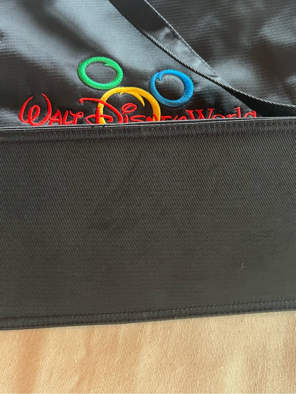Vintage Walt Disney World Black Zip Top Tote Bag – Embroidered Classic Logo - Picture 3 of 4